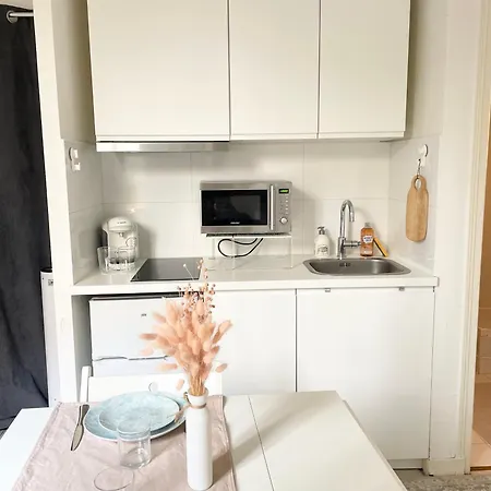 Apartment Cocon Montmartre - Netflix, Fibre & Conciergerie