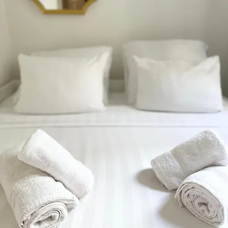 Apartment Cocon Montmartre - Netflix, Fibre & Conciergerie Paris