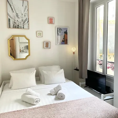 Apartment Cocon Montmartre - Netflix, Fibre & Conciergerie
